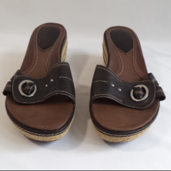 Clarks Shoes - Clarks Artisan Slip On Wedge Sandals Size 10M
